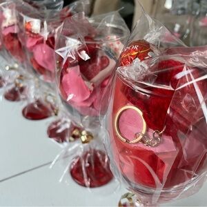 Red and Gold Wine Glass Party Favor Gift Set (6 glasses)